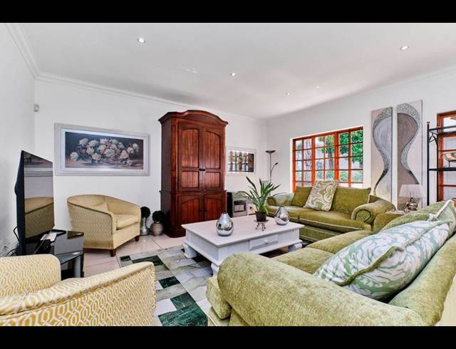 3 BEDROOM HOUSE FOR SALE IN STRATHAVON